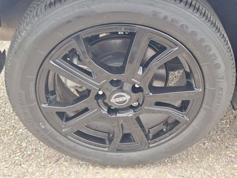 Certified 2024 Nissan Kicks SR image 29