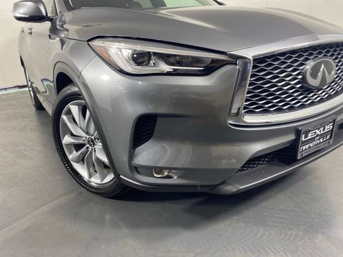 Used 2020 INFINITI QX50 Luxe w/ Navigation Package AWD/4WD image 3