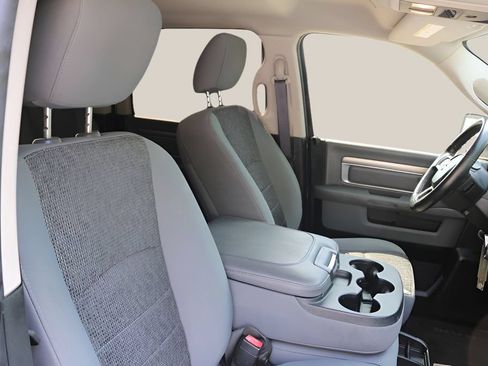 Used 2019 RAM 1500 Big Horn RWD image 22