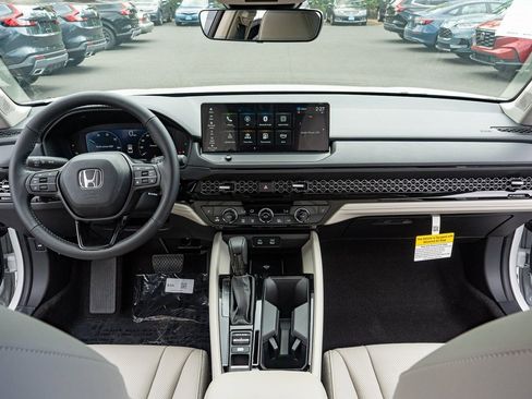 New 2025 Honda Accord EX-L image 16