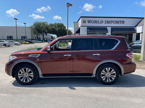 Used 2018 Nissan Armada SL w/ Moonroof Package RWD image 2
