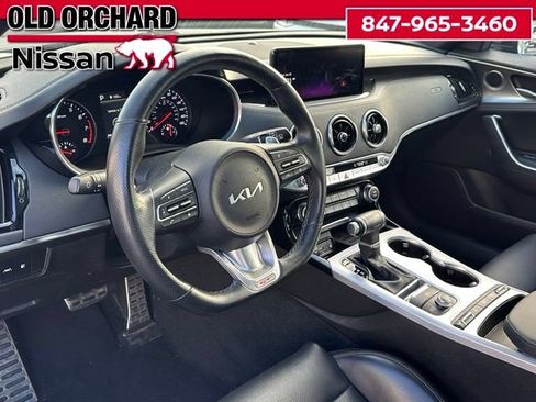 Used 2022 Kia Stinger GT1 AWD/4WD image 15