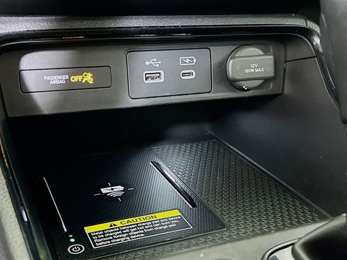 Used 2025 Honda CR-V EX-L image 31