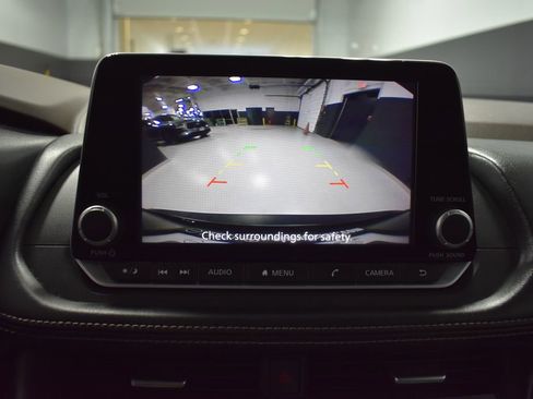 Certified 2023 Nissan Rogue SV image 19