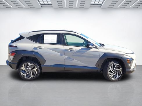 Certified 2026 Hyundai Kona SEL Premium AWD/4WD image 11