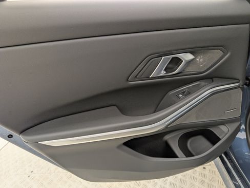 New 2025 BMW 330i Sedan w/ Convenience Package image 21