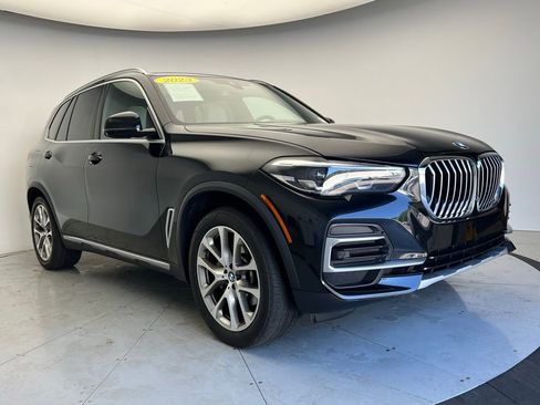 Used 2023 BMW X5 xDrive40i w/ Premium Package AWD/4WD image 2