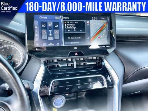 Used 2021 Toyota Venza Limited image 25