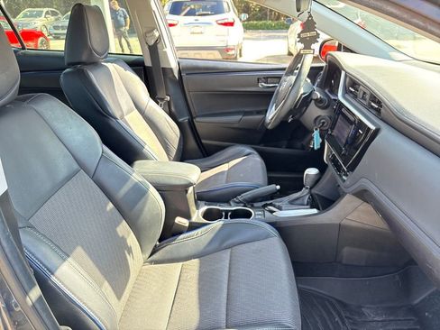 Used 2017 Toyota Corolla SE image 27