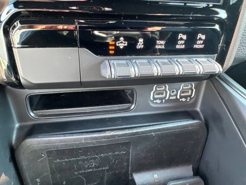 Used 2020 RAM 1500 Rebel w/ Rebel Level 2 Equipment Group AWD/4WD image 32