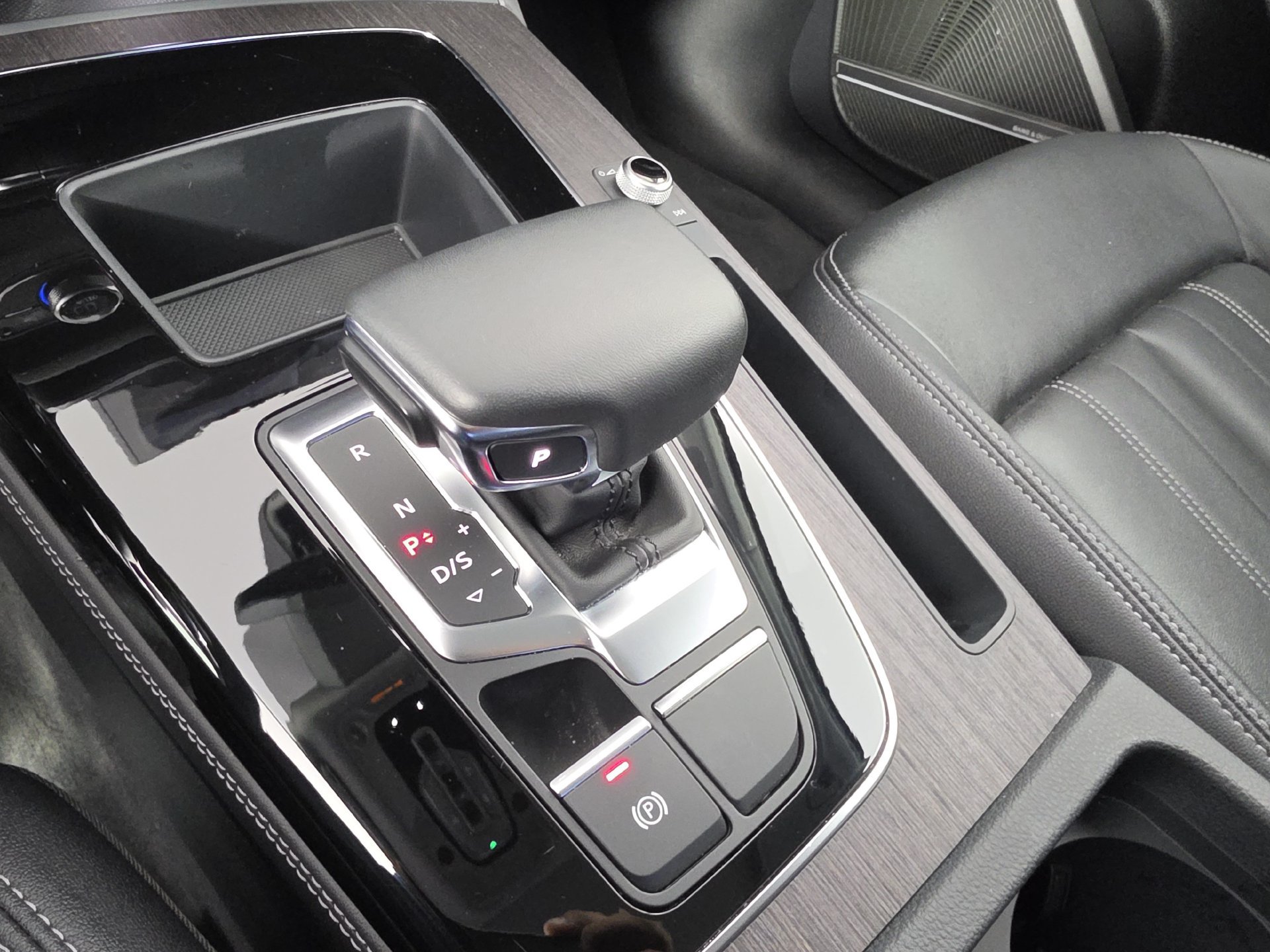 Certified 2024 Audi Q5 Premium AWD/4WD image 34