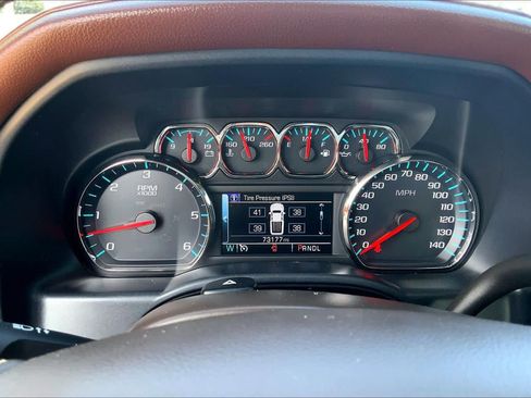 Used 2018 Chevrolet Silverado 1500 High Country AWD/4WD image 26