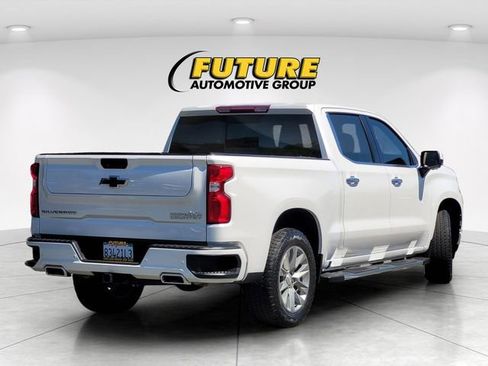 Used 2022 Chevrolet Silverado 1500 High Country w/ Safety Package II AWD/4WD image 7