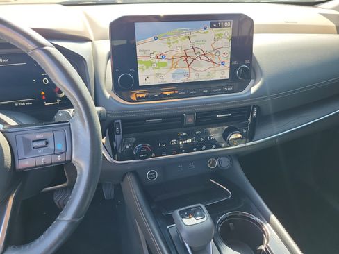 Used 2021 Nissan Rogue Platinum FWD image 20