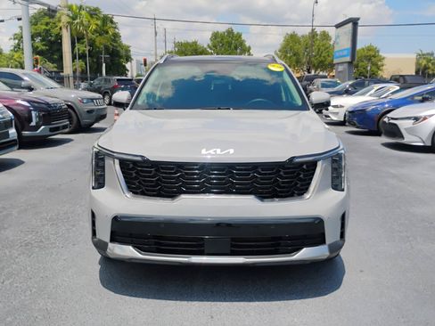 Used 2024 Kia Sorento S w/ Panoramic Sunroof Package FWD image 57