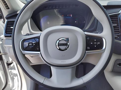 Used 2025 Volvo XC90 T8 Plus w/ Protection Package image 30