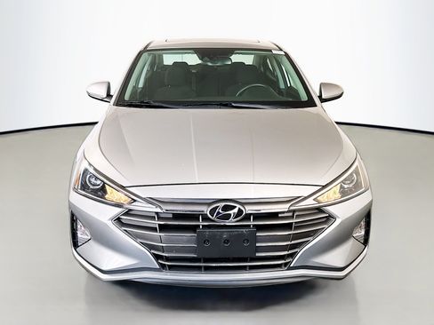 Used 2020 Hyundai Elantra Value Edition w/ Cargo Package (C1) FWD image 2