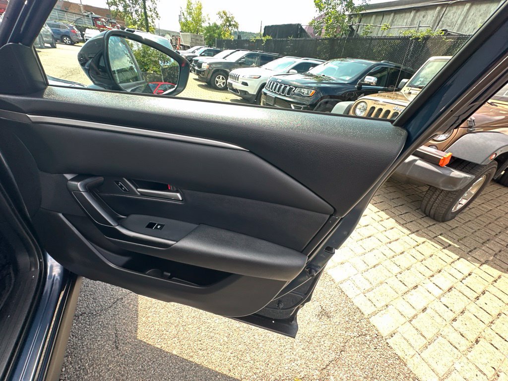 Used 2026 MAZDA CX-50 AWD 2.5 S w/ Weather Package image 32