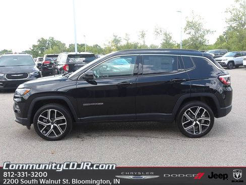 New 2025 Jeep Compass Limited w/ Sun & Sound Group image 3