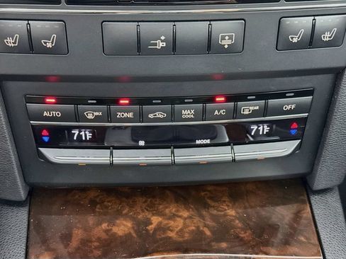 Used 2010 Mercedes-Benz E 350 Coupe image 17