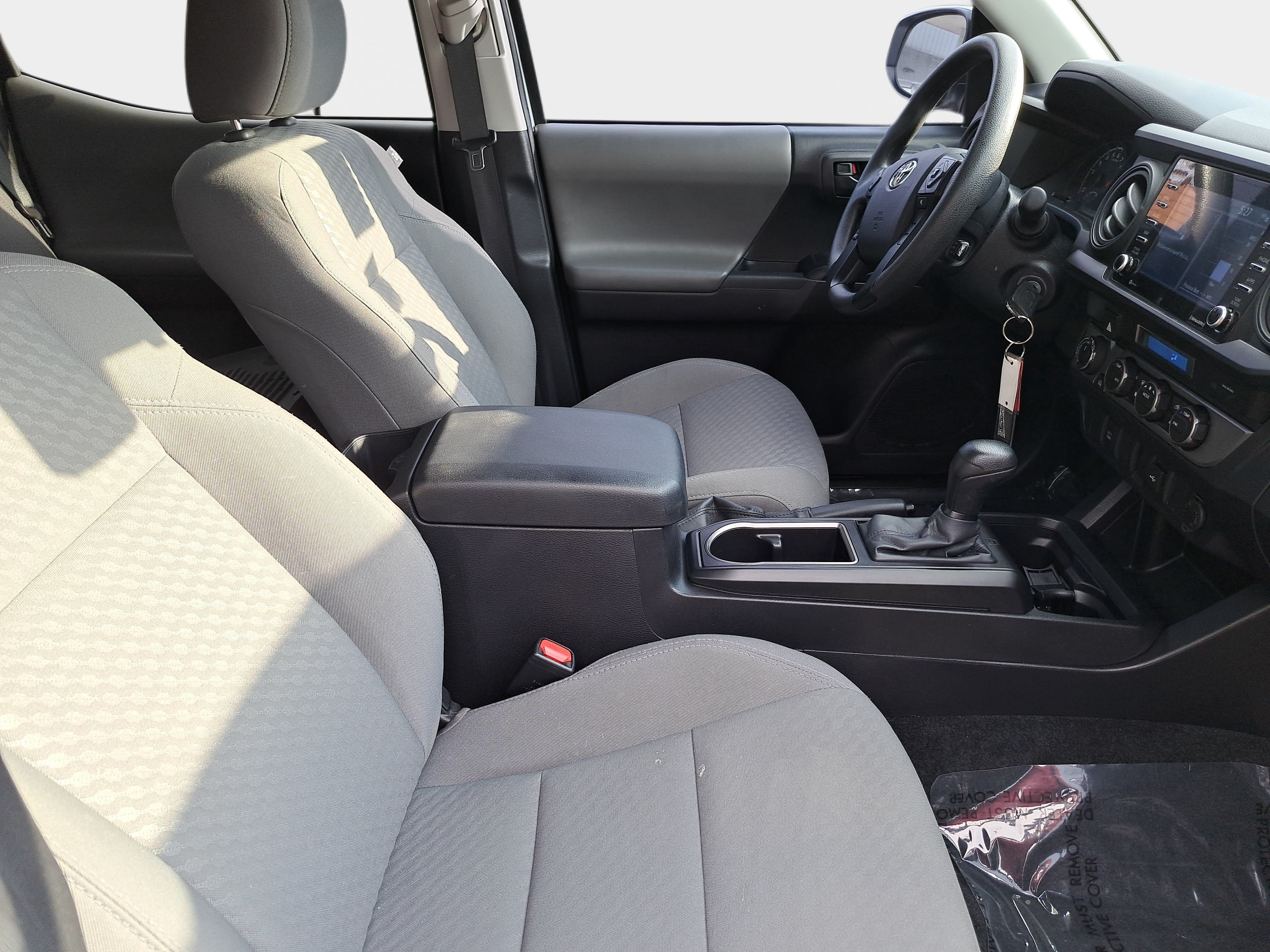 Used 2022 Toyota Tacoma SR AWD/4WD image 10