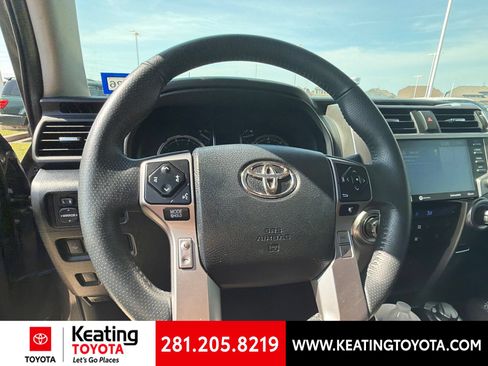 Used 2021 Toyota 4Runner Limited AWD/4WD image 13