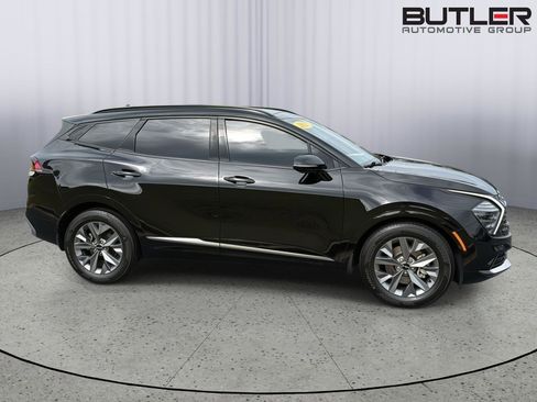 Used 2025 Kia Sportage SX FWD image 7