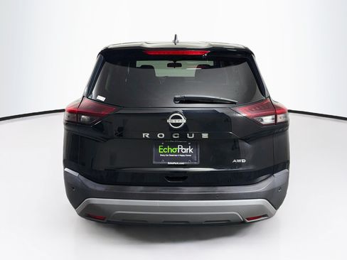 Used 2023 Nissan Rogue S AWD/4WD image 7
