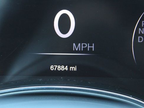 Used 2019 Jeep Grand Cherokee Limited image 36