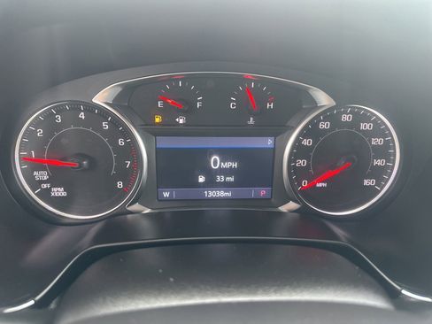 Used 2025 Chevrolet Blazer LT FWD image 21