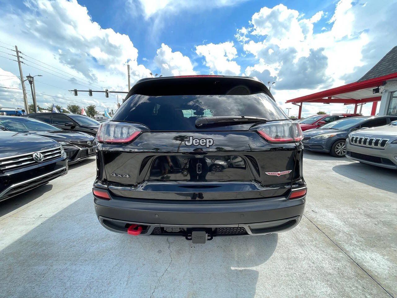 Used 2021 Jeep Cherokee Trailhawk w/ Sun, Sound & Nav Group AWD/4WD image 16