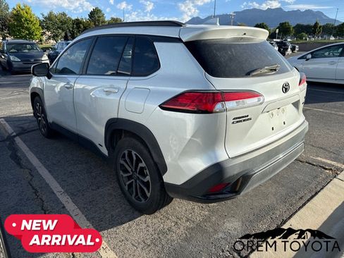 Used 2023 Toyota Corolla Cross AWD Hybrid image 14