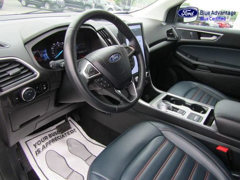 Certified 2024 Ford Edge SEL w/ Sport Appearance Package AWD/4WD image 15