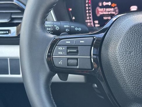 New 2026 Honda Pilot Touring image 17