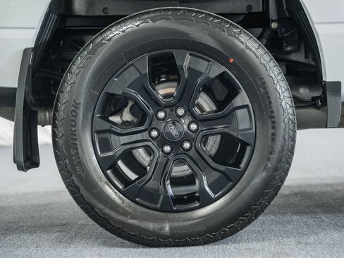 Certified 2023 Ford F150 Lariat w/ Equipment Group 502A High image 26