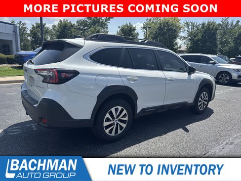 Certified 2024 Subaru Outback Premium AWD/4WD image 3