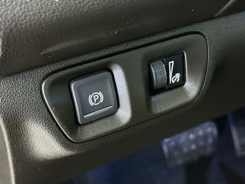 Used 2019 GMC Acadia Denali FWD image 9