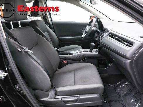 Used 2021 Honda HR-V LX image 22