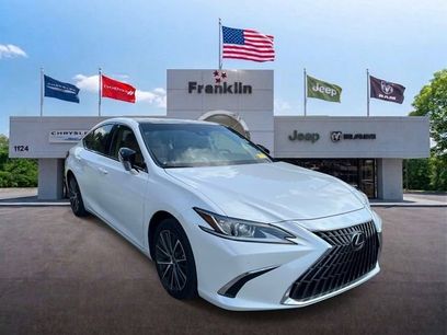 Used 2025 Lexus ES 350 w/ Premium Package