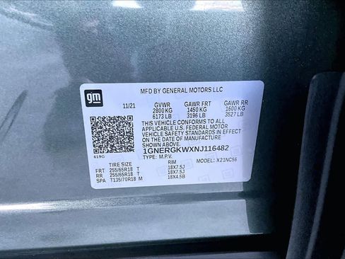 Used 2022 Chevrolet Traverse LT FWD image 31