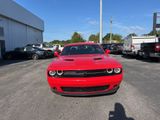 Used 2016 Dodge Challenger SXT image 2
