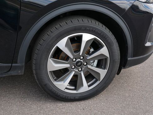 Used 2024 Ford Escape Platinum AWD/4WD image 14