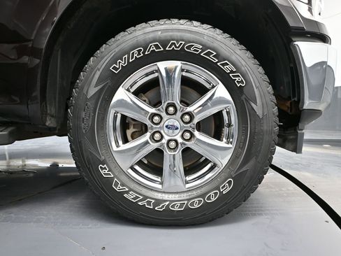 Used 2020 Ford F150 Lariat w/ Equipment Group 502A Luxury image 18