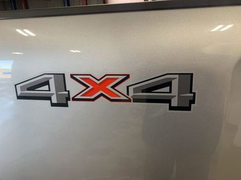 Used 2024 Ford F250 XLT AWD/4WD image 32