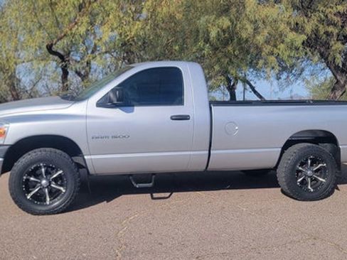 Used 2007 Dodge Ram 1500 Truck ST image 5