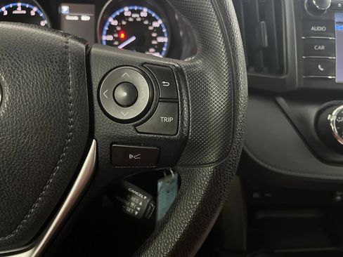Used 2017 Toyota RAV4 LE w/ All Weather Liner Package FWD image 59