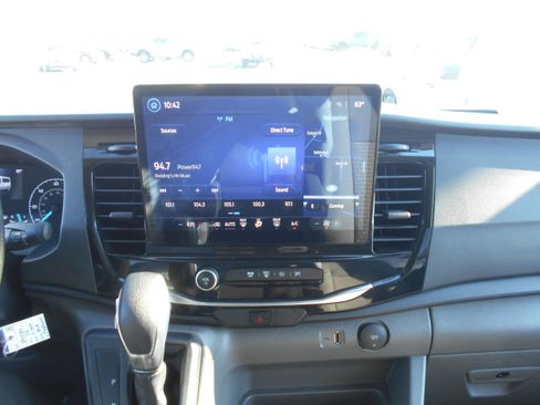 Used 2023 Ford Transit 350 XLT image 17