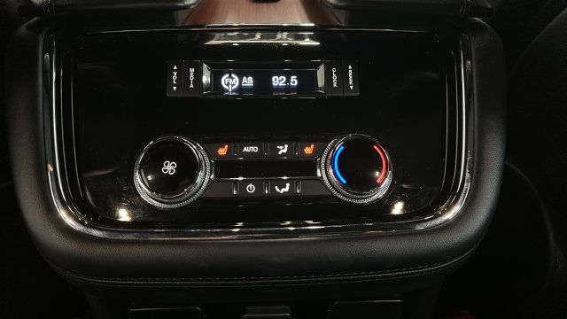 Used 2020 Lincoln Navigator L Reserve w/ Luxury Package AWD/4WD image 36