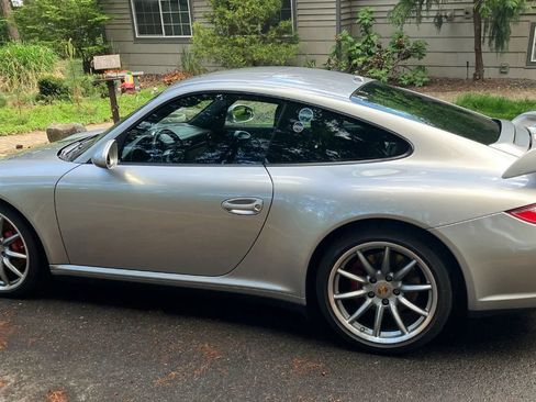 Used 2012 Porsche 911 Carrera 4S AWD/4WD image 2