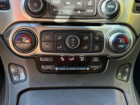 Used 2020 Chevrolet Tahoe Premier image 32